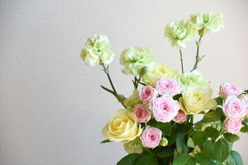 薔薇とカーネーション