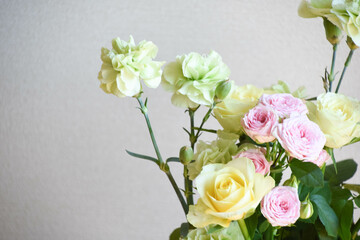 薔薇とカーネーション