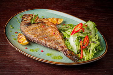 fried dorado with fresh salad