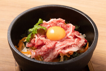 黒毛和牛　石焼ビビンバ