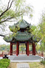 Fototapeta premium Chinese traditional architectural pavilion in the park