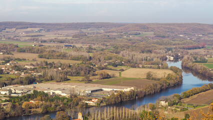 Vall&eacute;es du lot-et-Garonne, observ&eacute;es depuis le village de Saint-Sylvestre-sur-Lot