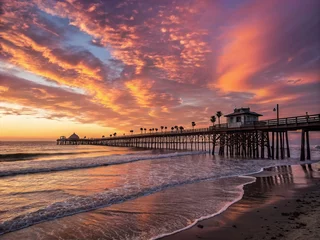 Poster de jardin  Breathtaking Panoramic View of Coco Beach Pier at Sunset with Vibrant Skies and Gentle Waves, Perfect for Nature Lovers and Coastal Photography Enthusiasts  © Man888