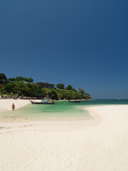 Fototapeta premium Scenic Tropical Beach with Calm Waters and White Sand in Thailand, Koh Lipe 