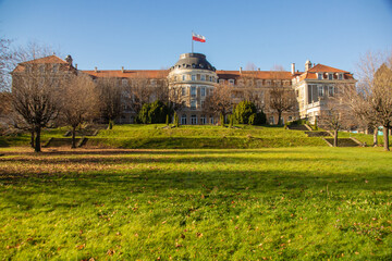 Dom Zdrojowy "Uzdrowisko Szczawno-Jedlina" S.A. © wojwarm