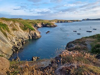 Obraz premium view of the coast of the sea