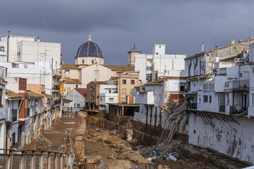 images of the flood in valencia, spain, la dana, destroyed houses, mud, rivers, floods comunidad vanelciana