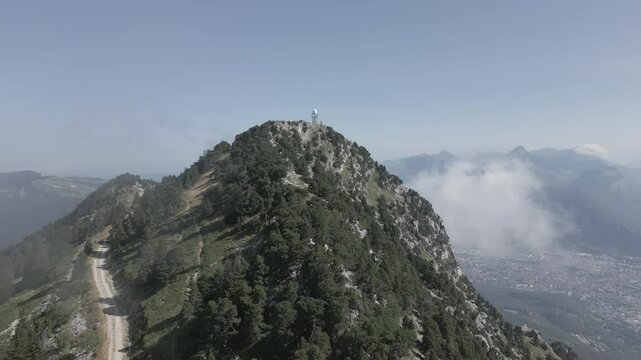 Vue du Moucherotte et de Grenoble en Drone