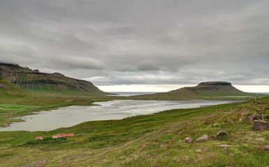 montagne Kirkjufell en Islande située à Grundarfjordur