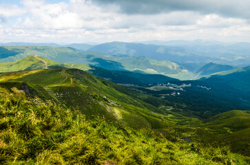 Obraz premium landscape in summer resort Dragobrat In the Ukrainian Carpathians