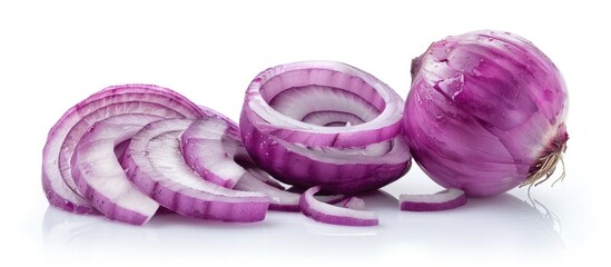 Fototapeta premium Fresh Whole And Sliced Onions Isolated On White Background