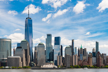 Obraz premium New York, United States. Lower Manhattan skyline. NY, Panorama view of New York city skyline in Midtown Manhattan. NYC, USA, Manhattan. New York from New Jersey. Downtown Manhattan.