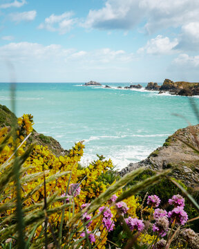 Vue panoramique sur la c&ocirc;te bretonne