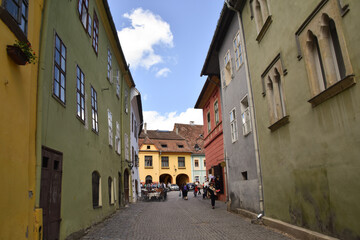 Obraz premium Narrow, cobbled streets of Sighisoara in Romania