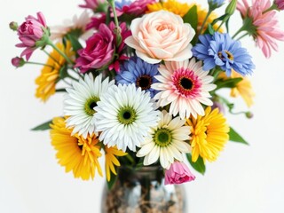 Obraz premium A beautiful arrangement of fresh flowers in a decorative vase, beautiful, arrangement