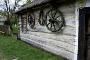 Obraz premium Rural Abandoned Homestead in a rural field