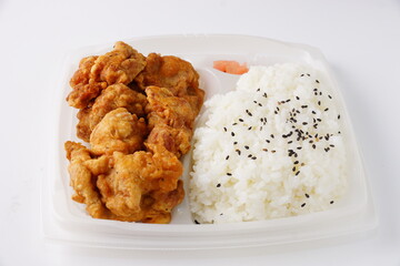 唐揚げ弁当