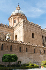 Fototapeta premium Exterior of the Palermo cathedral, Italy. The church was erected in 1185 by Walter Ophamil, the Anglo-Norman archbishop of Palermo.