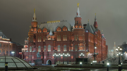 Obraz premium The State Historical Museum of Russia timelapse hyperlapse. Located between Red Square and Manege Square in Moscow