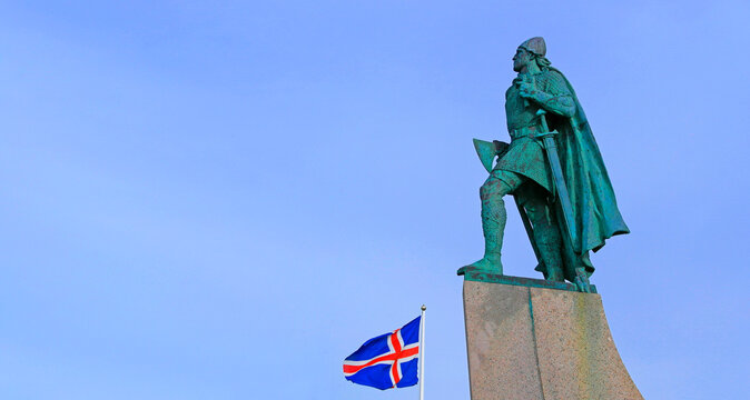 Statue of Leif Erikson .the Viking in front of Hallgr&iacute;mskirkja , a Lutheran parish church in Reykjav&iacute;k