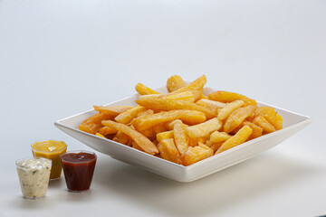 Porção de mandioca frita