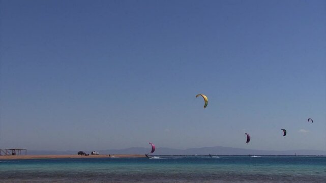 kiters, kites, kiters ride, kiter tricks, kiter training, dahab