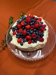 Holiday Dessert- Fresh Fruit Pavlova with Cream