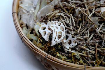 Chinese herbal ingredient set for mixed herbs cooling tea