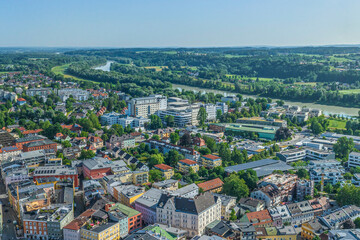 Das Stadtzentrum von Rosenheim im Chiemgau im Luftbild