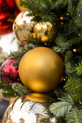 christmas tree decorations