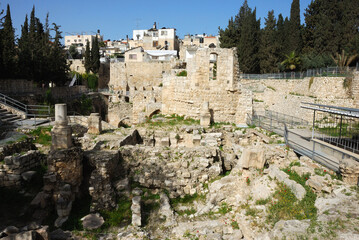 Estanque de Betesda en la ciudad antigua de Jerusal&eacute;n, Israel