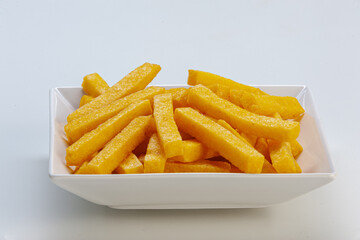 Porção de polenta frita