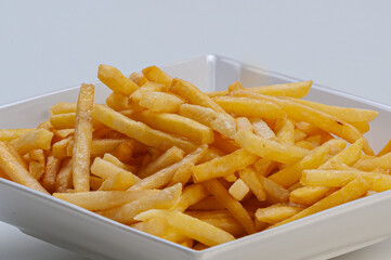 Porção de batata frita