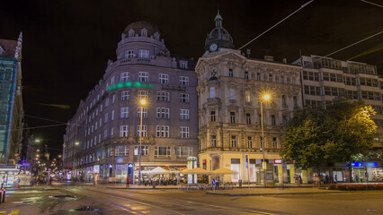 Naklejka premium Wenceslas Square in Prague at night timelapse hyperlapse, dusk time.