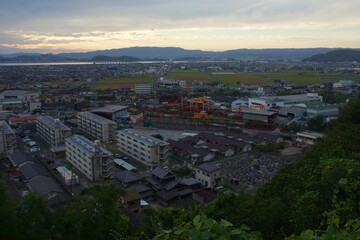 亀島山から見える夕暮れ　玉島方面
