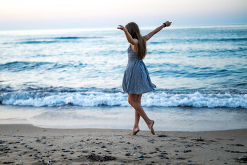 girl in the sea