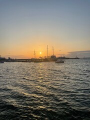 Fototapeta premium sunset in the harbor