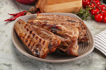 Grilled pork ribs with spices