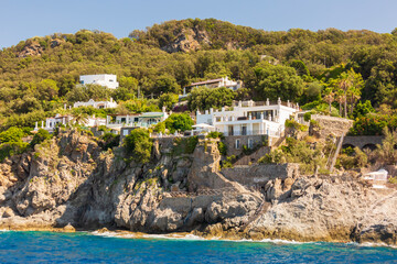 Isola di Ischia. Forio, Ischia ponte e il porto, un mare e un paesaggio marino nella provincia di...