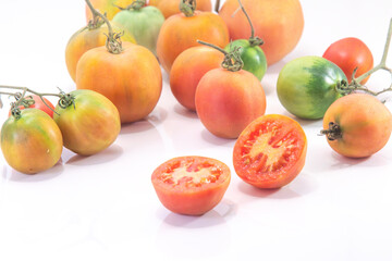  Solanum lycopersicum,hanging tomato composition