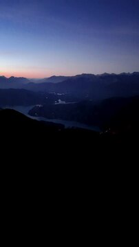 Fort de dormillouse au dessus du lac de serre pon&ccedil;on dans les hautes alpes