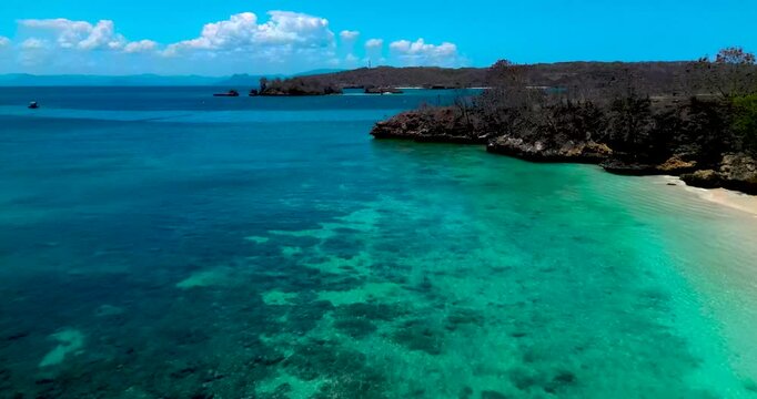 
Experience the thrill of kitesurfing in Indonesia! Glide over turquoise waters, enjoy the sea breeze, and combine sport with ultimate relaxation. Your perfect vacation holiday awaits by the sea