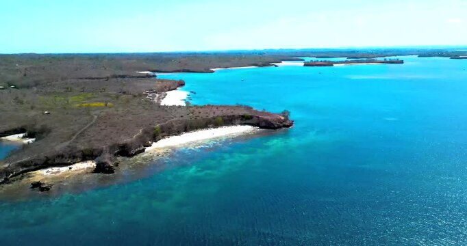 
Experience the thrill of kitesurfing in Indonesia! Glide over turquoise waters, enjoy the sea breeze, and combine sport with ultimate relaxation. Your perfect vacation holiday awaits by the sea