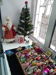 christmas tree and gifts