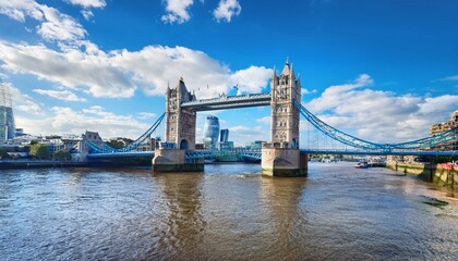 Obraz premium tower bridge at night