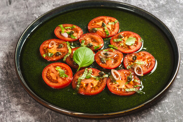 modern tomato salad