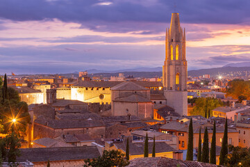 Sunset View of Sant Feliu Basilica and Girona Rooftops, Girona, Spain