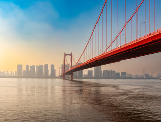 Fototapeta premium Yingwuzhou Yangtze River Bridge and Wuhan Skyline, China