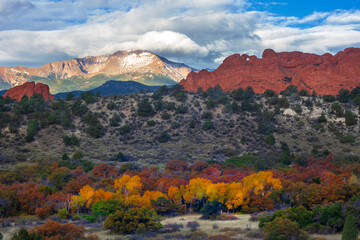 Naklejka premium Fall on Garden of the Gods Colorado Springs