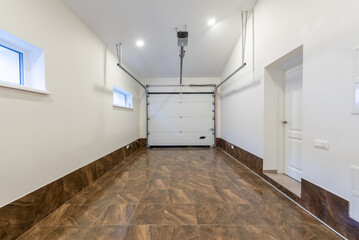 Panorama frame Garage. Outdoor Doors, Winndows, Tiled Floor. Home.
